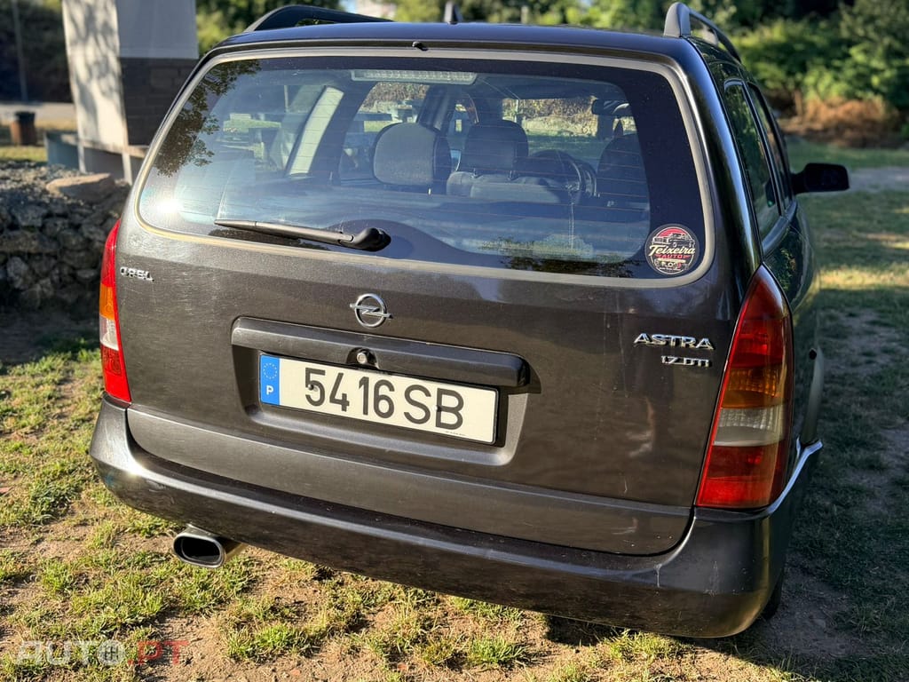 Opel Astra 1.7 CDTI Isuzu