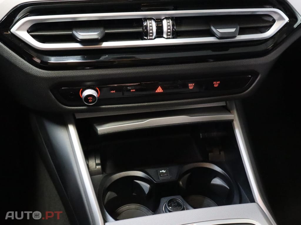 BMW 330 e Auto Corporate Edition