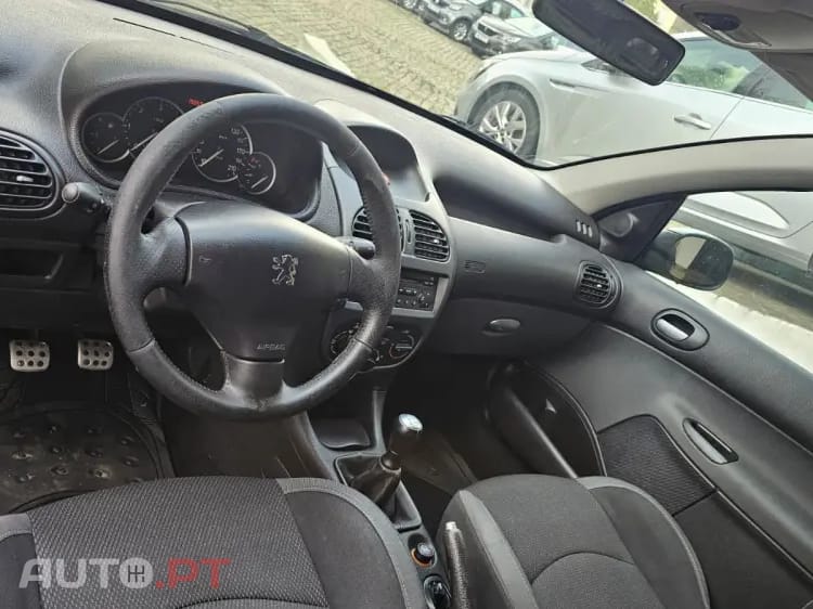 Peugeot 206 1.6 HDi XS