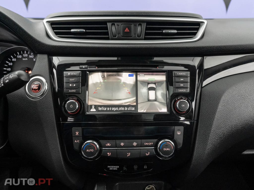 Nissan Qashqai 1.3 DIG-T N-Connecta