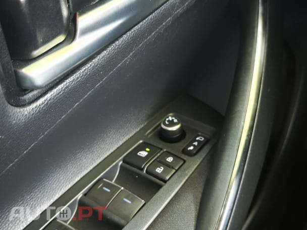 Toyota Corolla 1.8 Hybrid Comfort+P.Sport