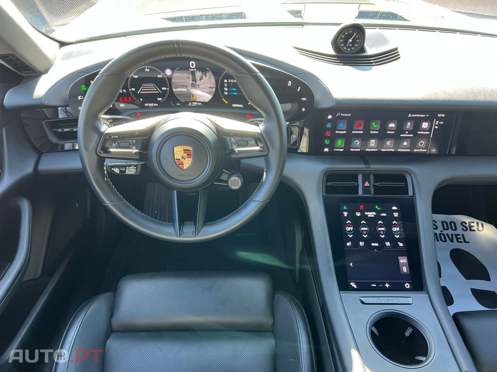 Porsche Taycan 4S