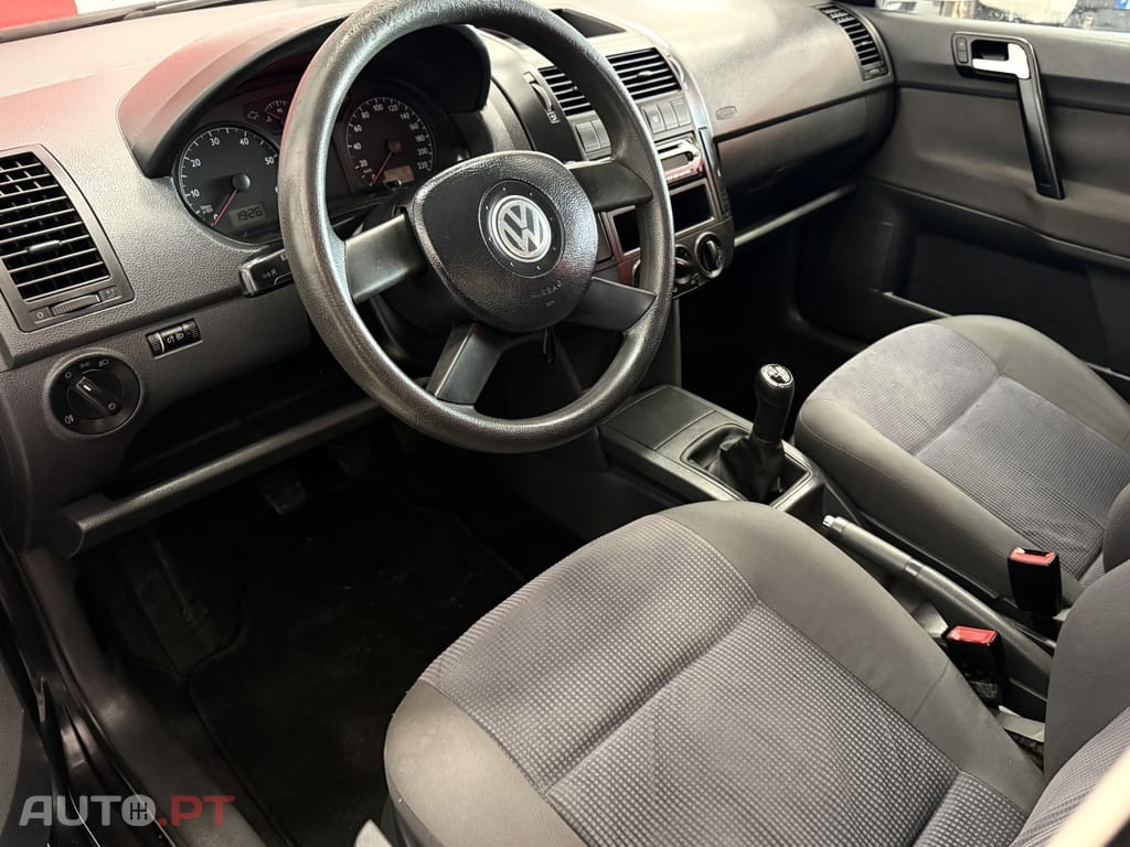 Volkswagen Polo 1.2 Confortline AC