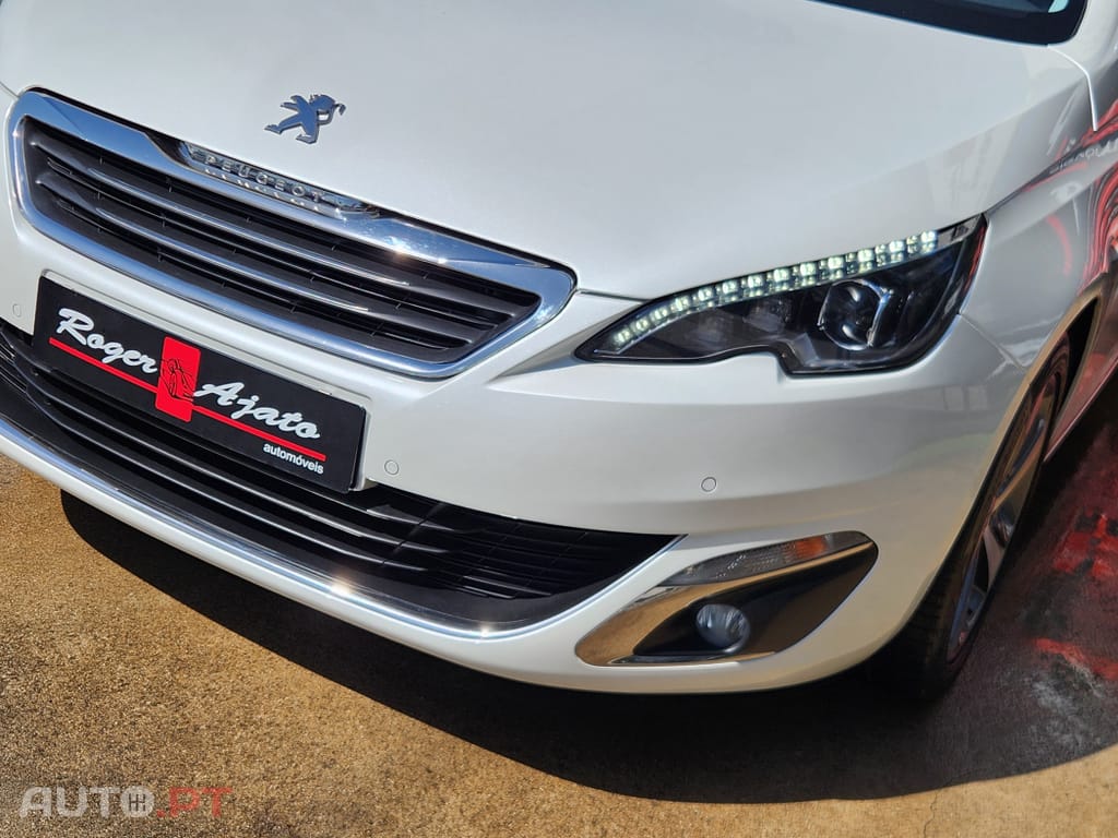 Peugeot 308 1.6 BlueHDi Style J17