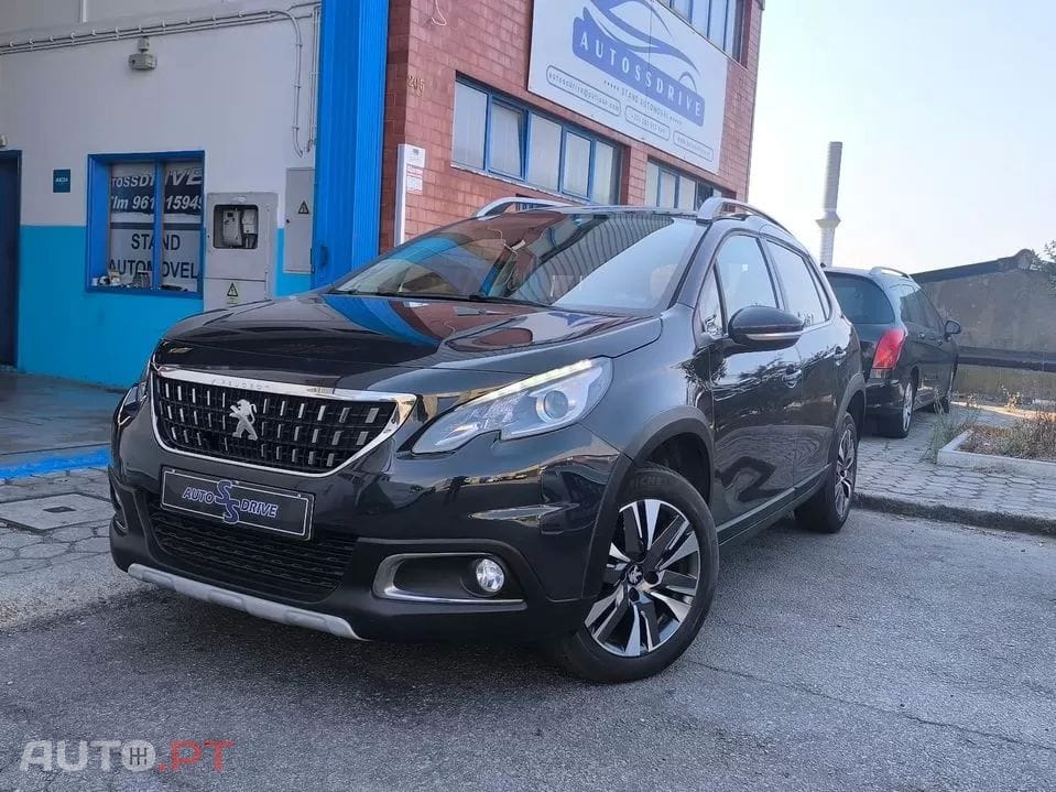 Peugeot 2008 1.2 PureTech Allure EAT6