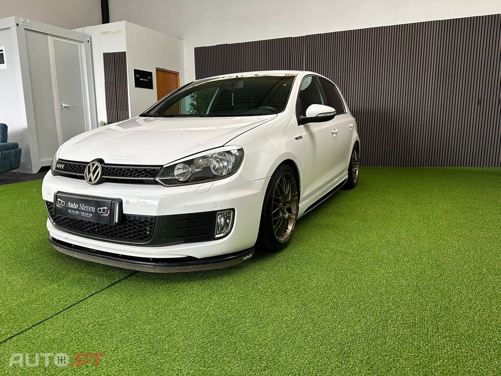 Volkswagen Golf VI GTI