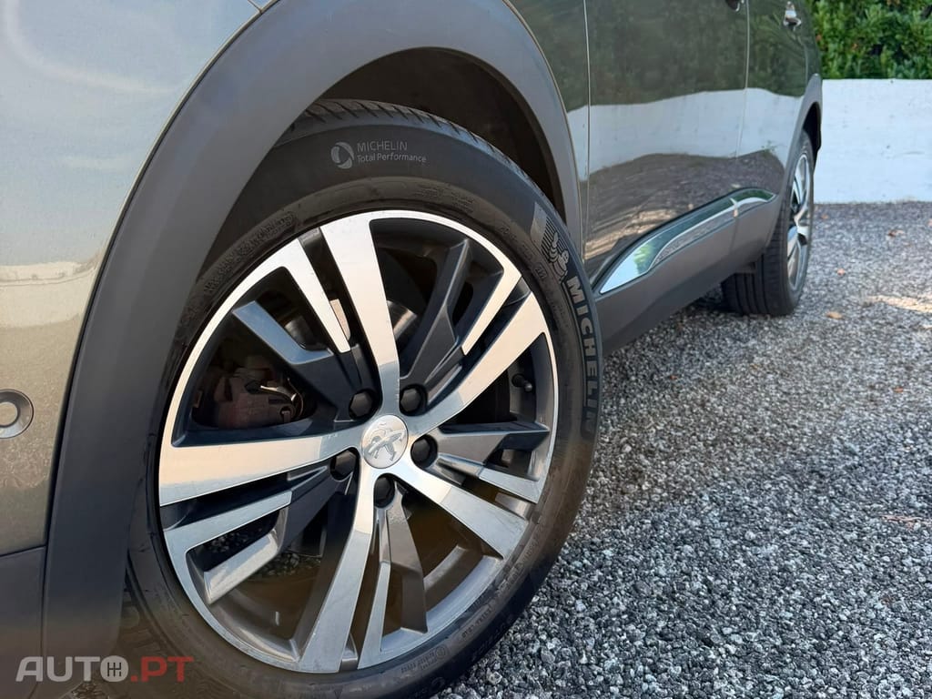 Peugeot 3008 1.5 BlueHDi GT Line EAT8