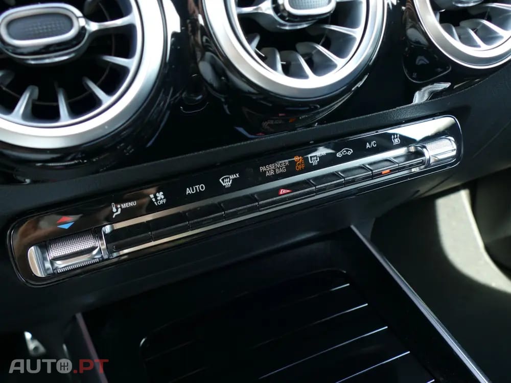 Mercedes-Benz EQA 250+ AMG Line