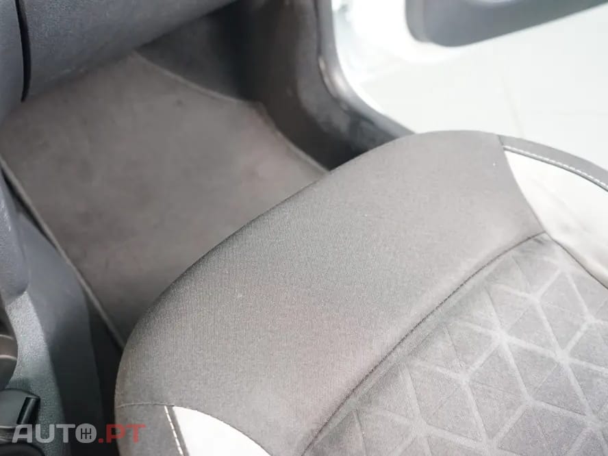 Dacia Sandero 0.9 TCe Confort