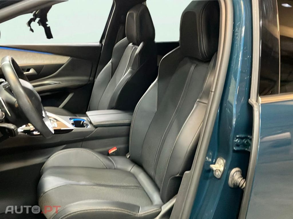 Peugeot 3008 1.5 BlueHDi GT EAT8