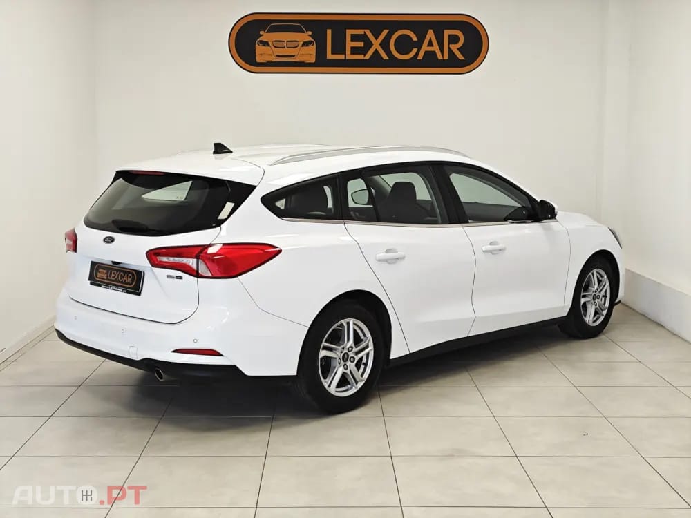 Ford Focus SW 1.0 EcoBoost MHEV Connected
