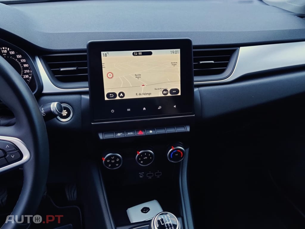 Renault Captur TCe 100 EXPERIENCE