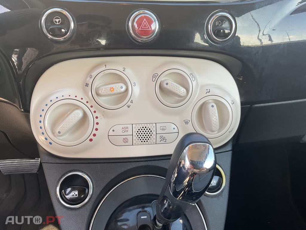 Fiat 500 1.2 Lounge Dualogic