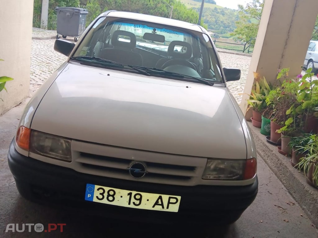 Opel Astra 1.7 D Kat