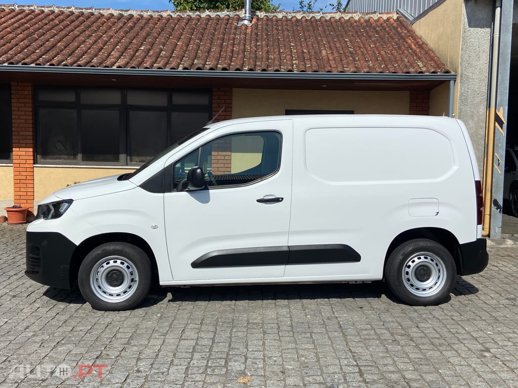 Peugeot Partner 1.6 HDI L1  100cv Carplay  Nacional Só 99 mil kms
