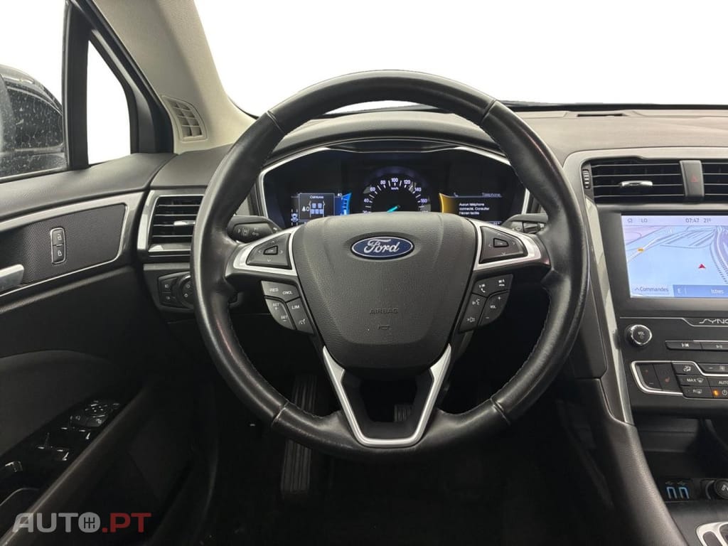 Ford Mondeo 2.0 HEV Titanium