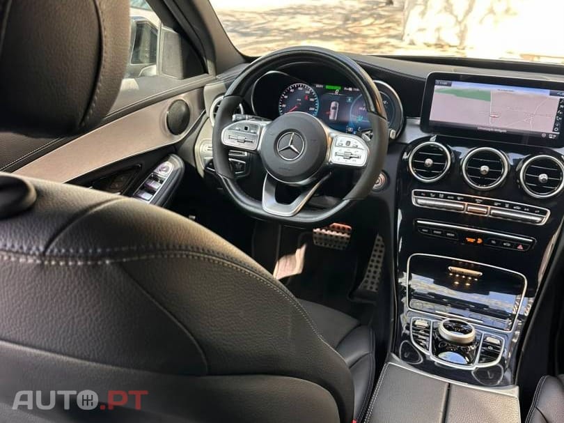 Mercedes-Benz C 300 de AMG Line