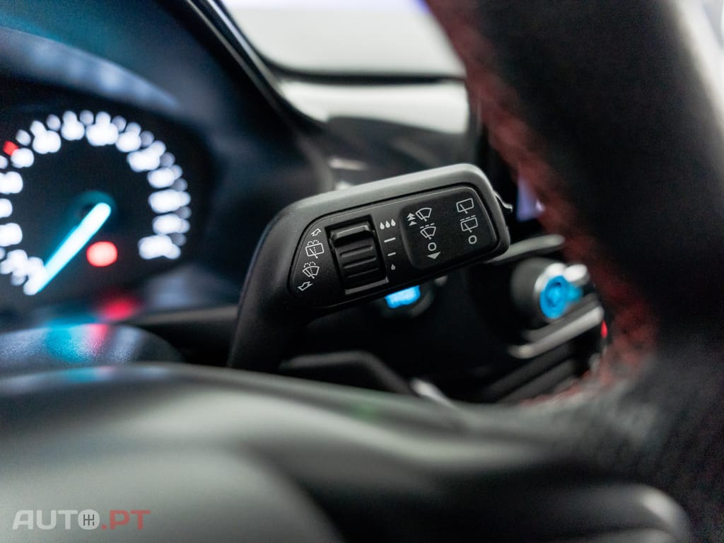 Ford Fiesta 1.0 EcoBoost MHEV ST-Line