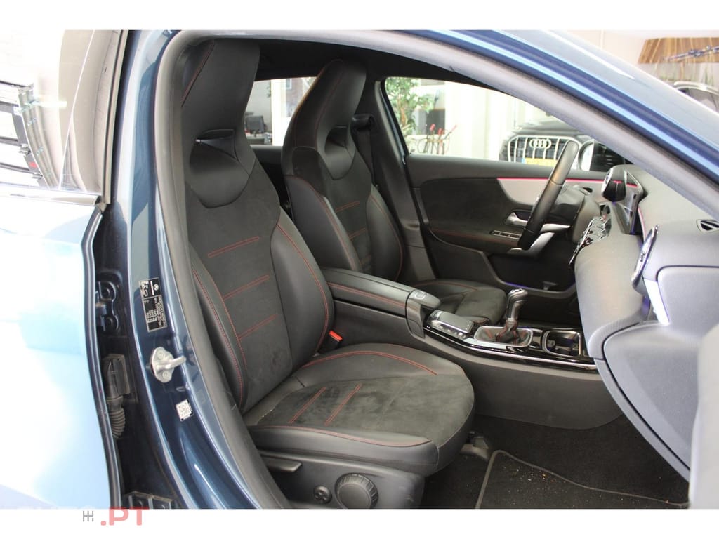 Mercedes-Benz A 180 d AMG Line