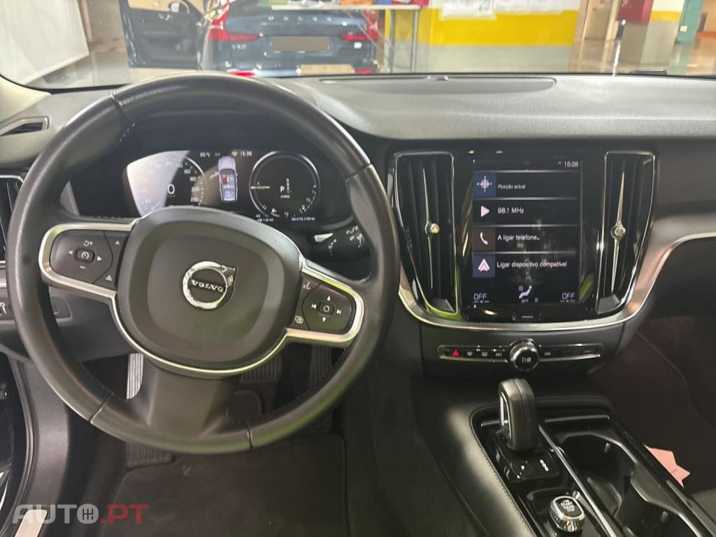 Volvo V60 2.0 T6 AWD TE Inscription Expression