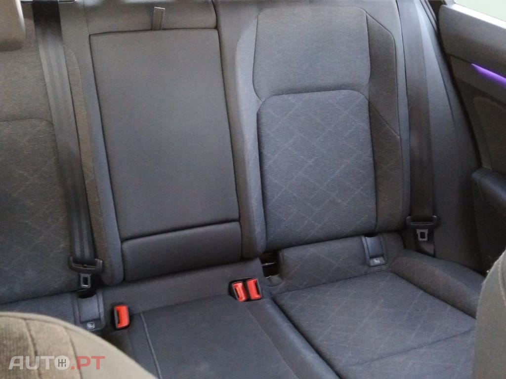 Volkswagen Golf 1.0 TSI Life