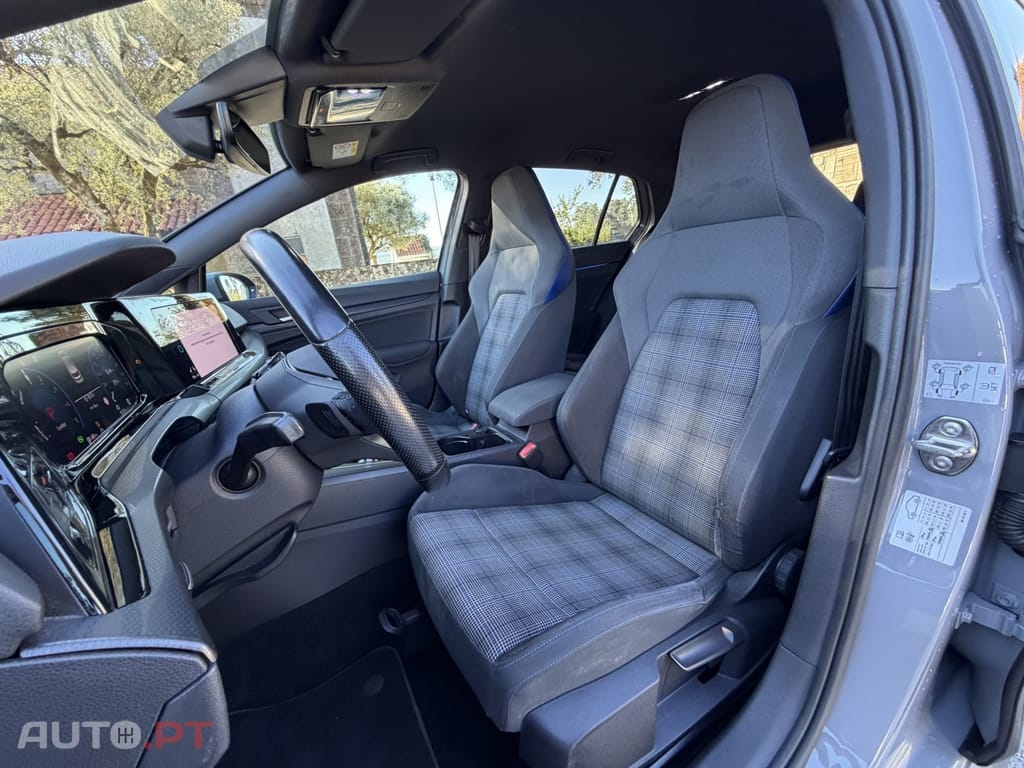 Volkswagen Golf 1.4 TSI GTE DSG