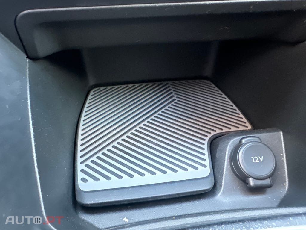 Citroen C4 1.5 BlueHDi Feel Pack EAT8