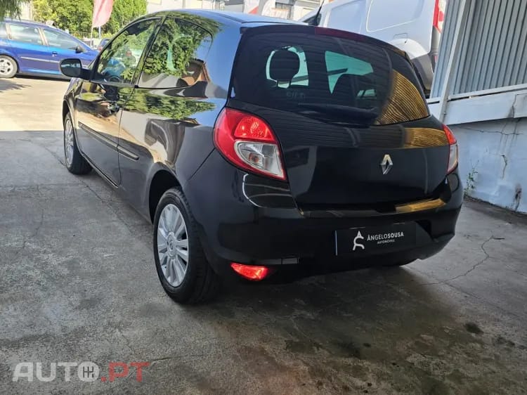 Renault Clio 1.2 TCE GT J15