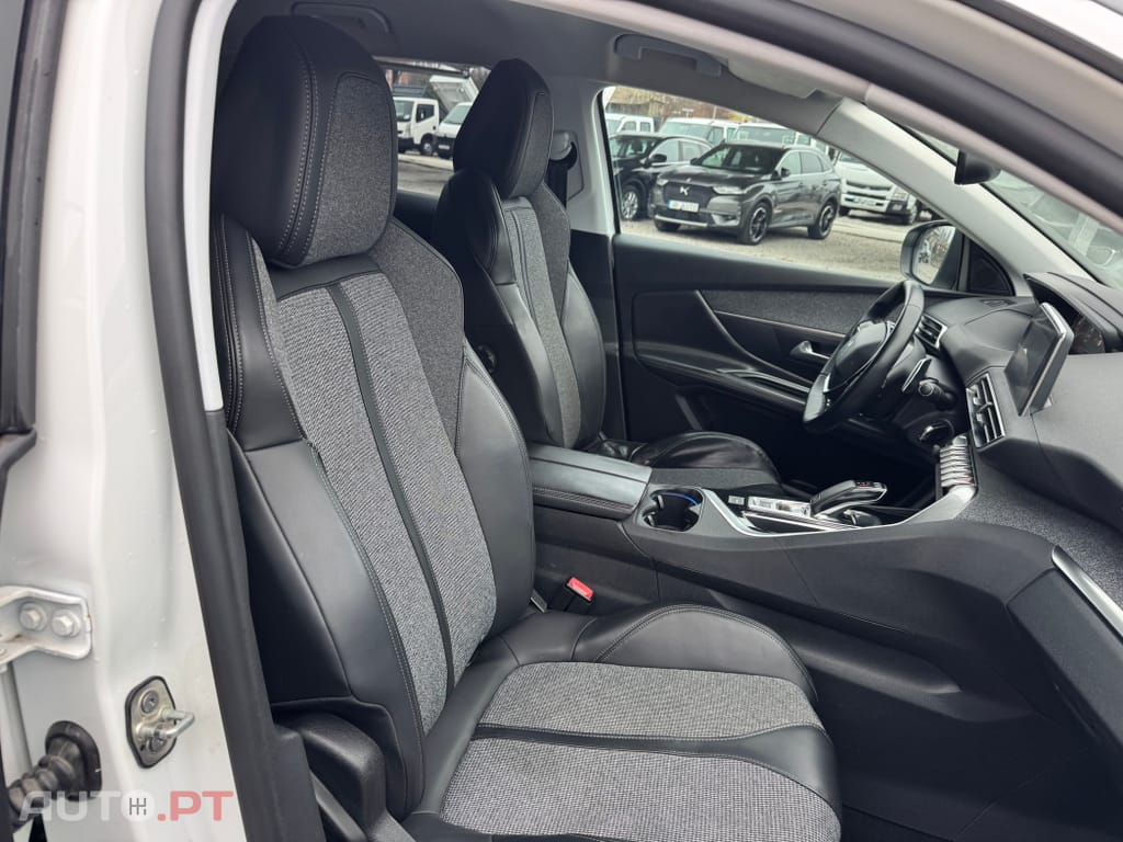 Peugeot 3008 1.6 BlueHDi Allure EAT6