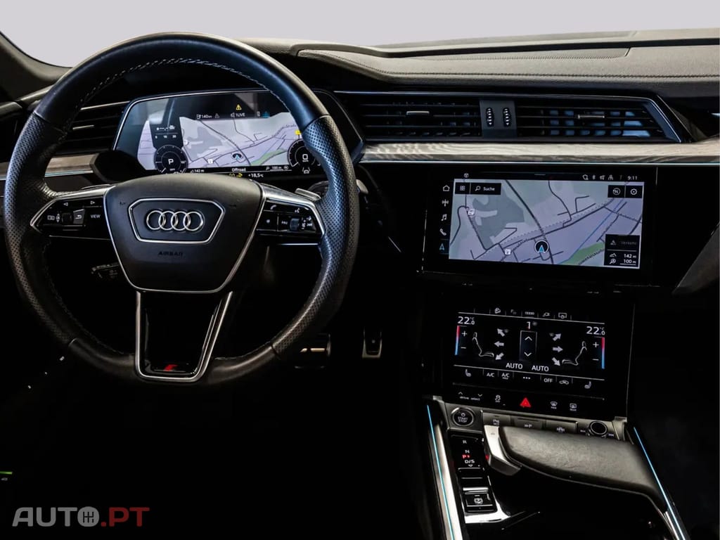 Audi Q8 E-Tron I.V.A DEDUTÍVEL  S LINE