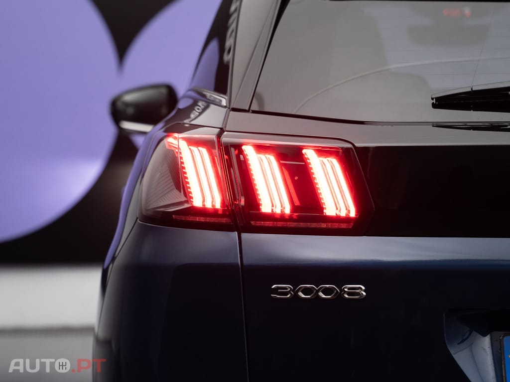 Peugeot 3008 1.6 Hybrid4 GT e-EAT8