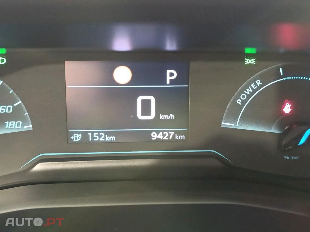 Peugeot E-208 50 kWh Active