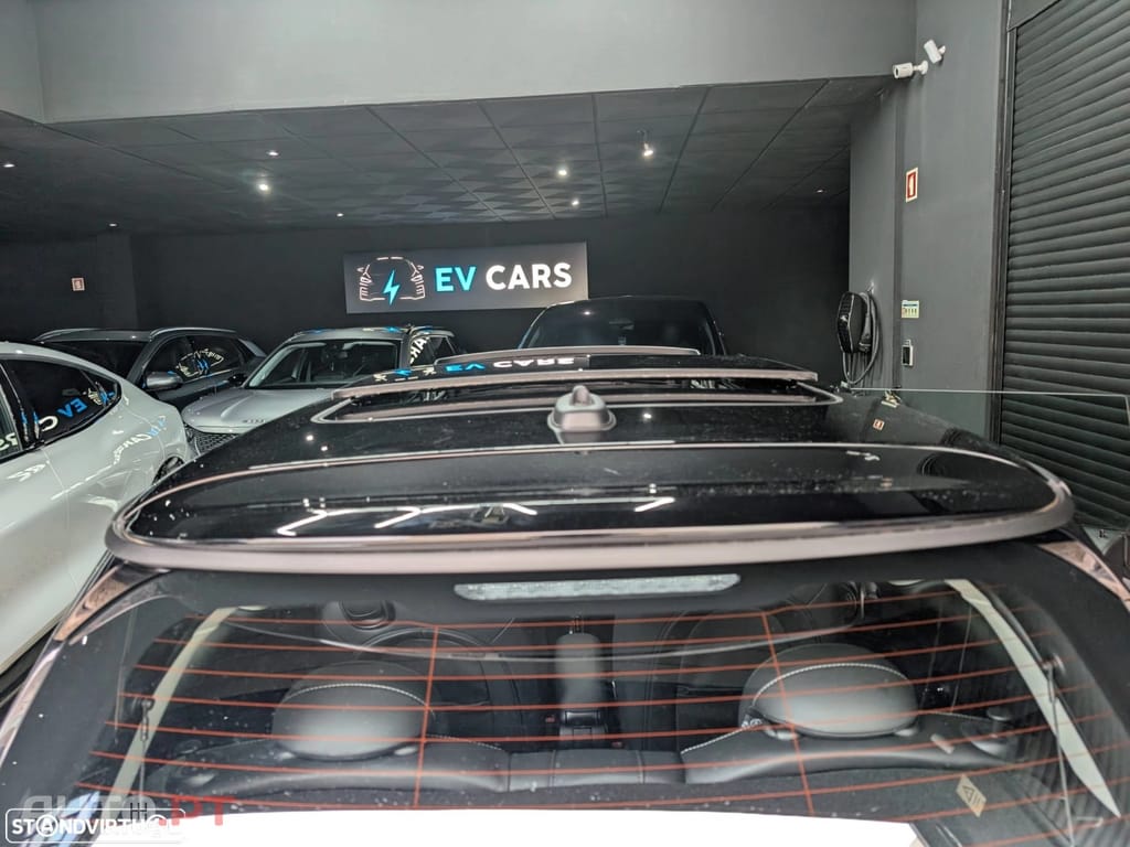 MINI Cooper Cooper SE Premium Extra Essential