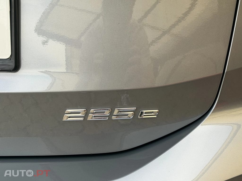 BMW 225 e xDrive Pack Desportivo M