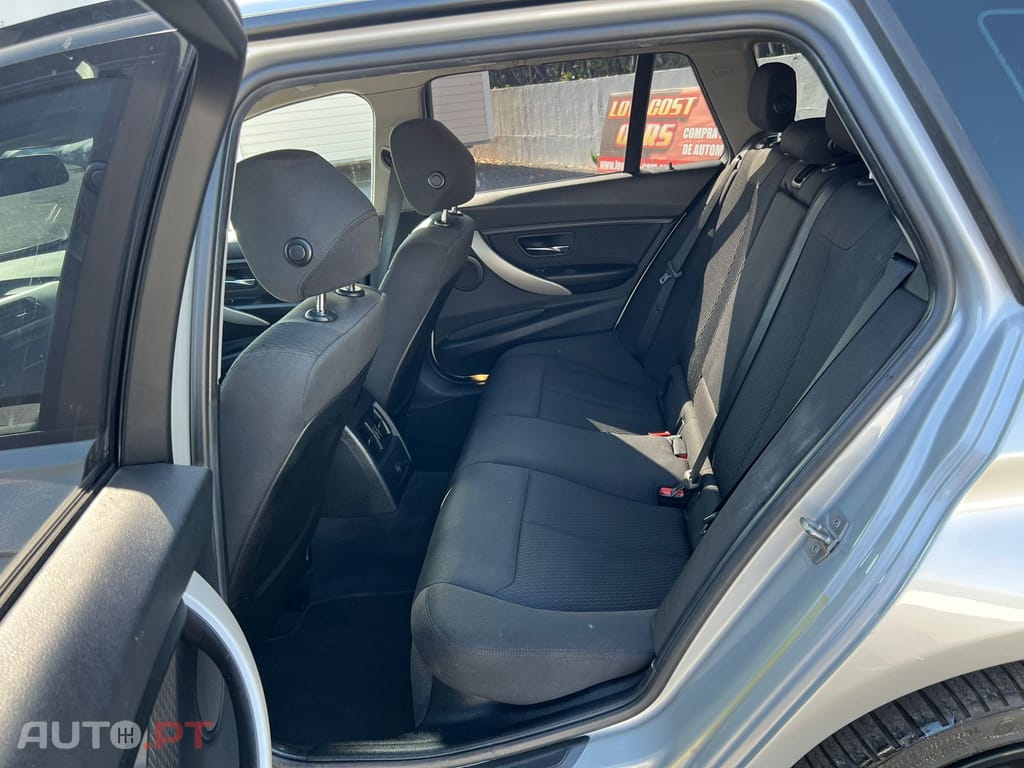 BMW 320 d Touring Auto