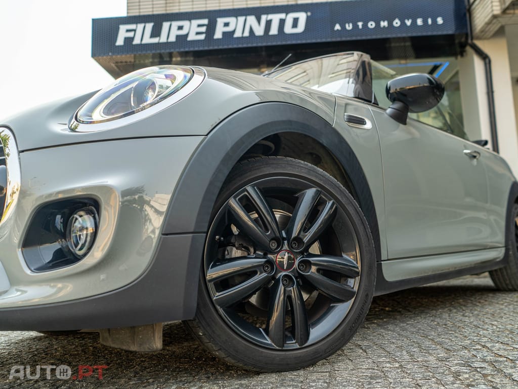 MINI Cabrio Cooper Premium Extra JCW Auto