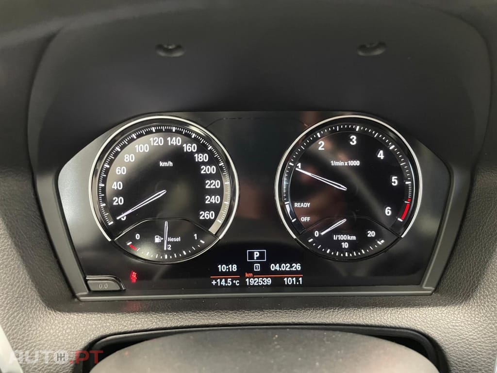 BMW 116 d Pack Desportivo M Auto