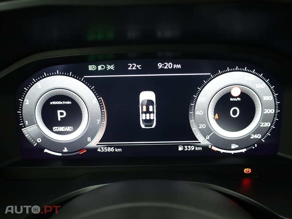 Nissan Qashqai Qashqai 1.3 DIG-T N-Connecta LED Xtronic