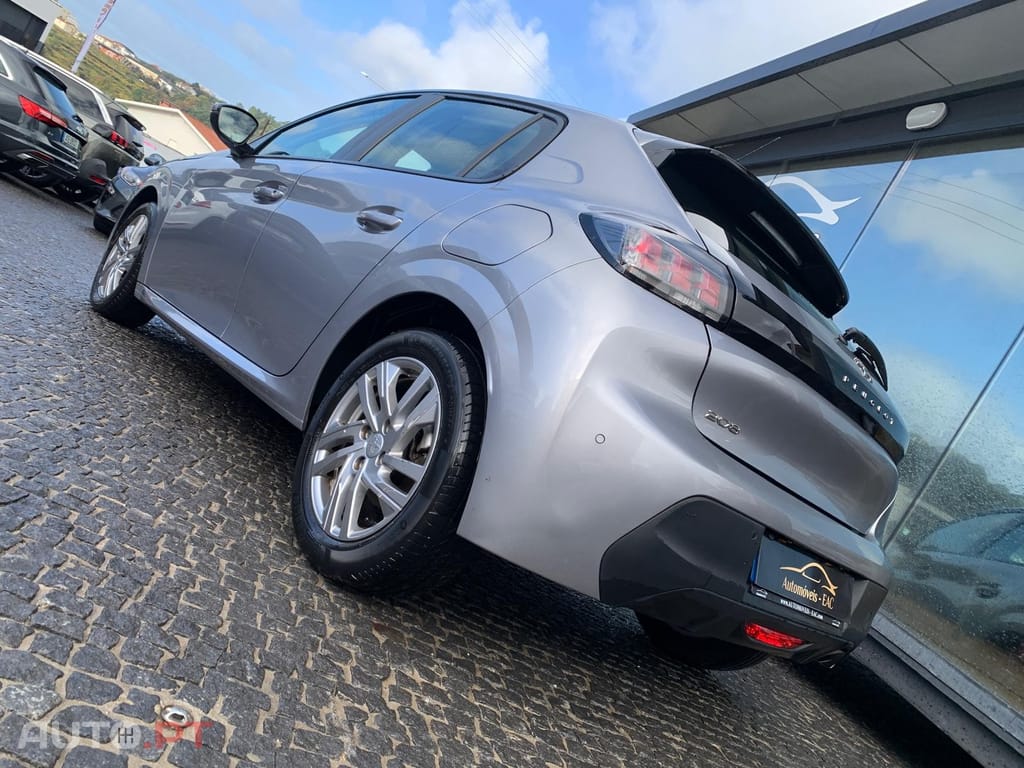 Peugeot 208 1.5 BlueHDi Allure Pack