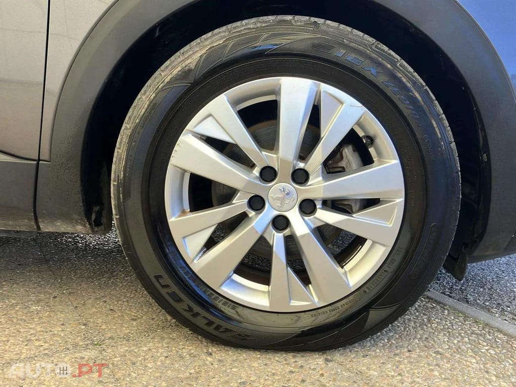 Peugeot 3008 PureTech 130 Stop & Start GPF Active