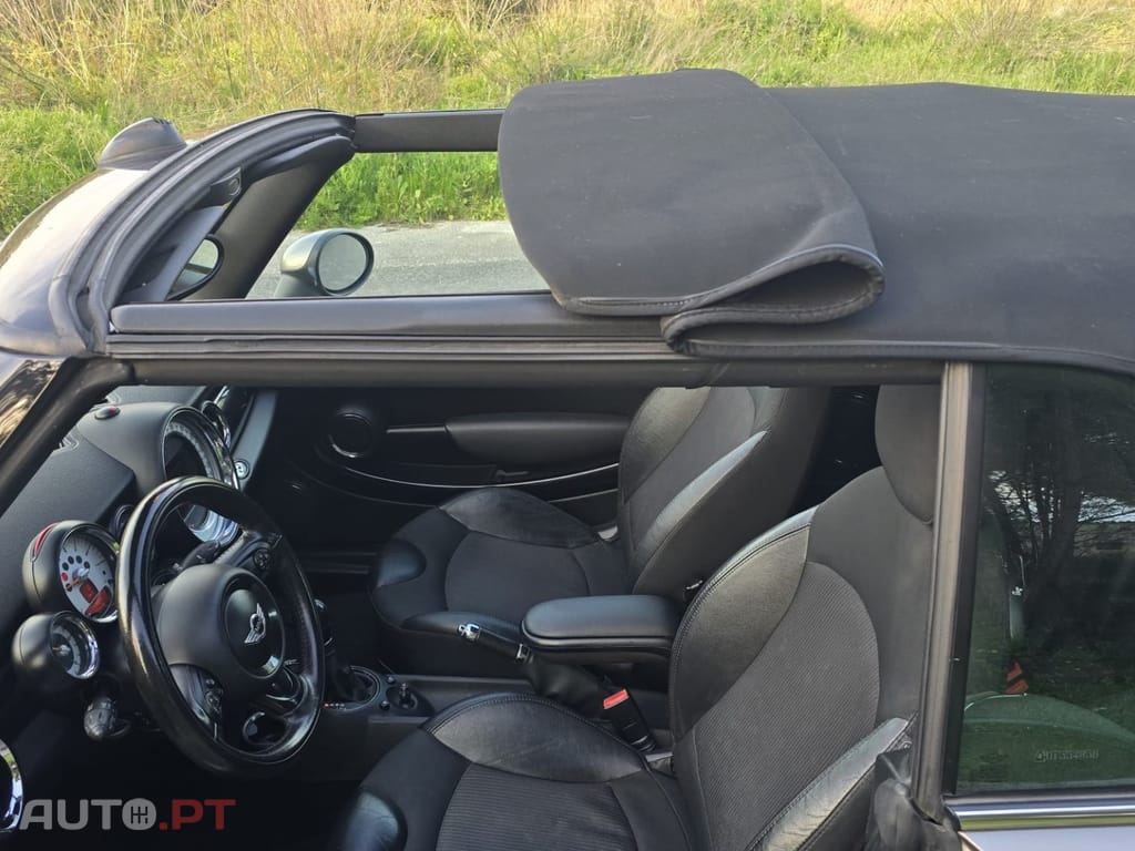 MINI Cabrio Cooper SD Auto