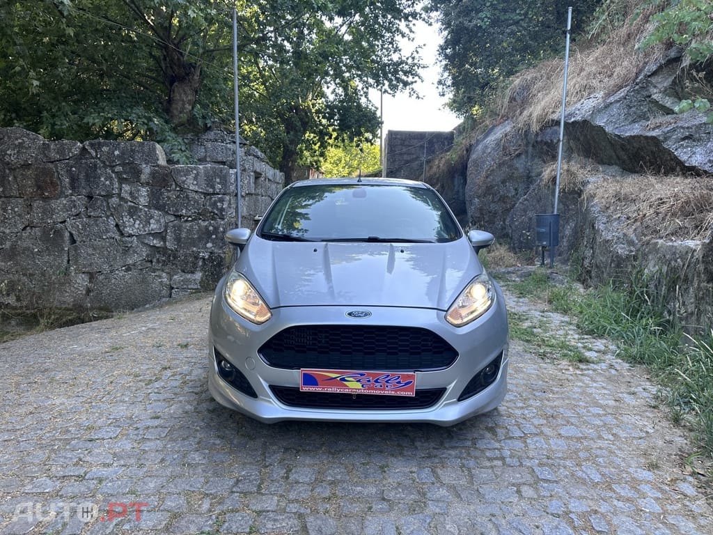 Ford Fiesta 1.0 EcoBoost S&S ST-LINE