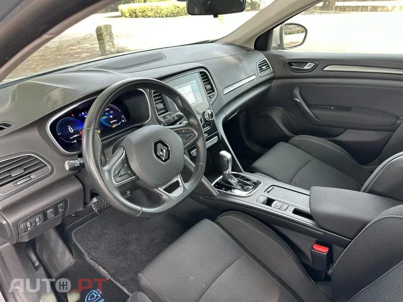 Renault Mégane Sport Tourer 1.6 E-Tech Hybrid