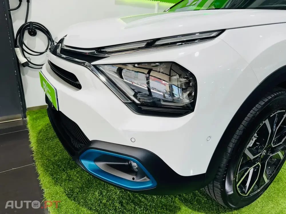 Citroen e-C4 50 kWh Shine Pack