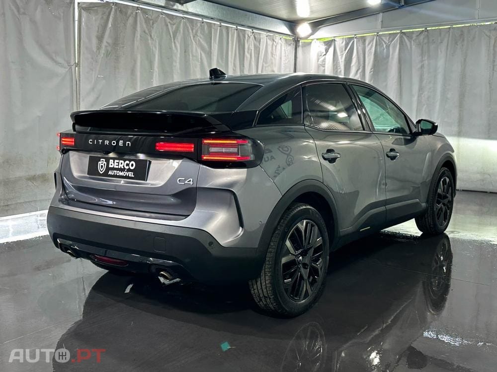 Citroen C4 PureTech 130 Stop&Start EAT8 PLUS