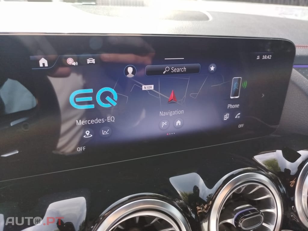 Mercedes-Benz EQA 250+ AMG Line