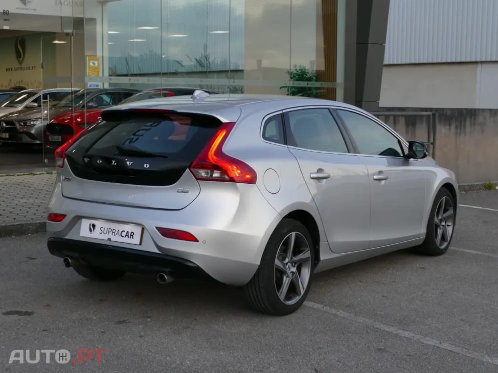 Volvo V40 1.6 D2 Momentum