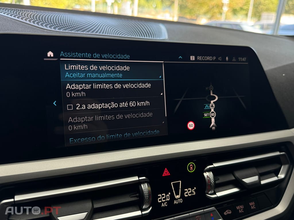 BMW 320 e Touring Auto