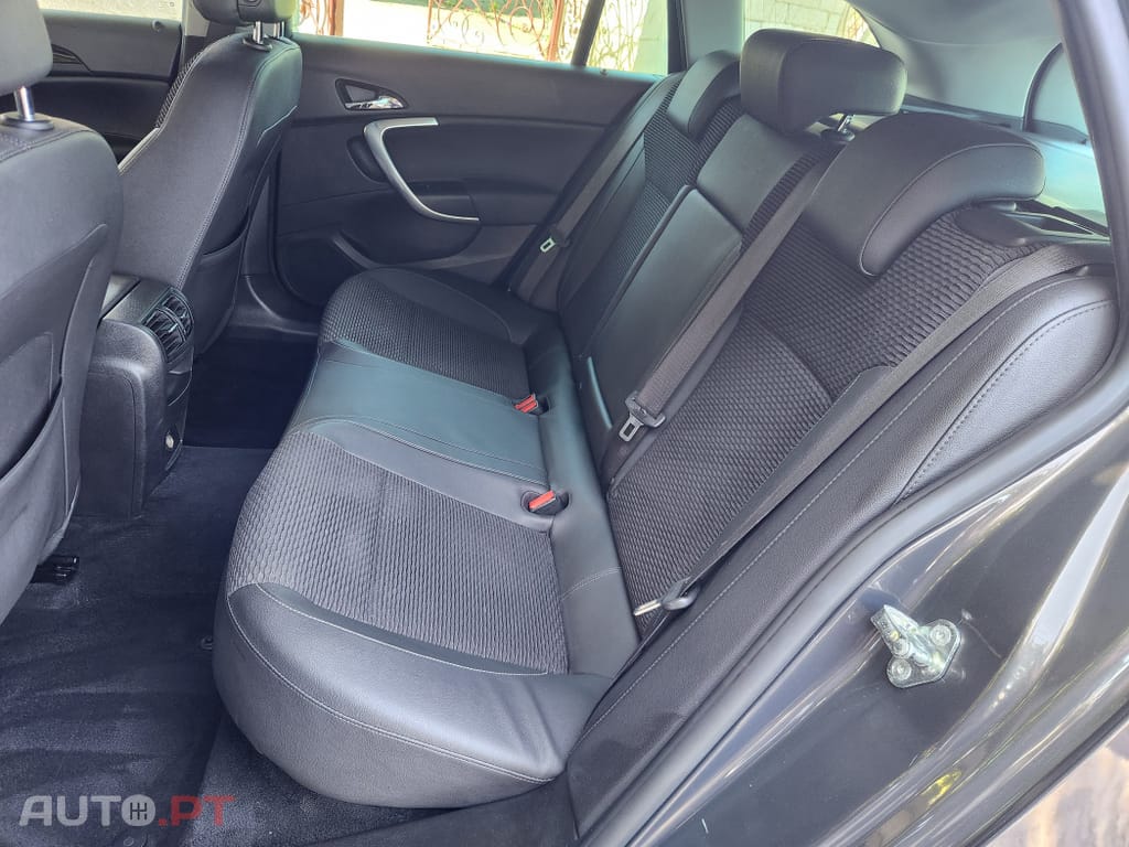 Opel Insignia 2.0 CDTi Cosmo S/S
