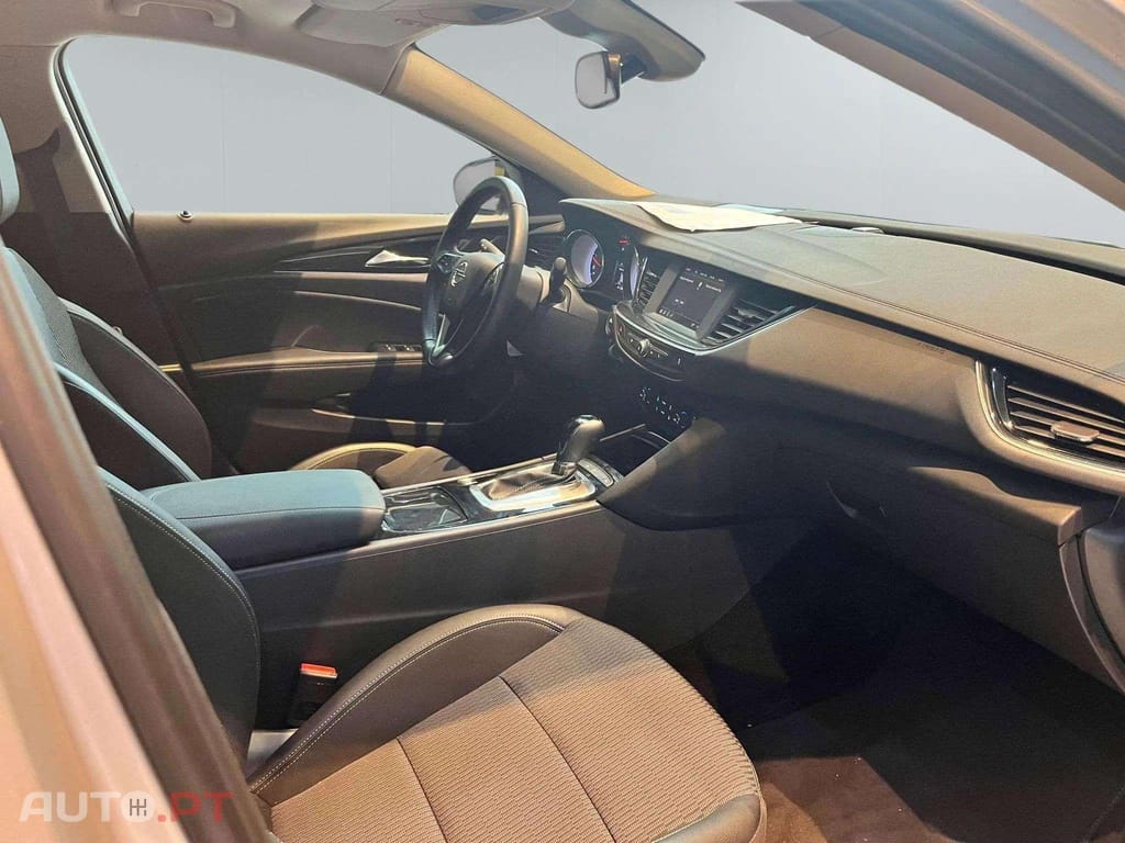 Opel Insignia 1.5  CDTI Elegance